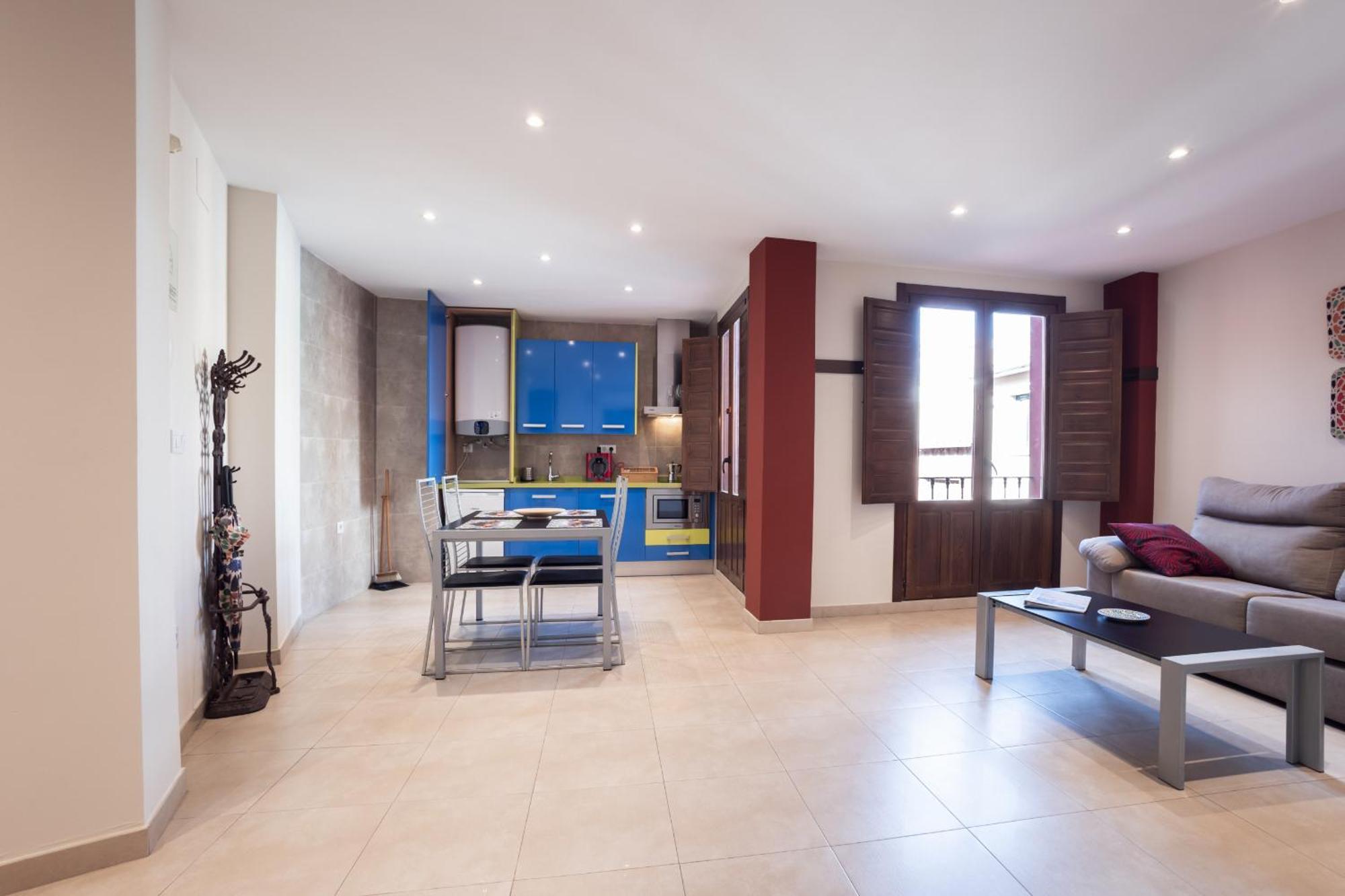 Apartment Reyes Catolicos